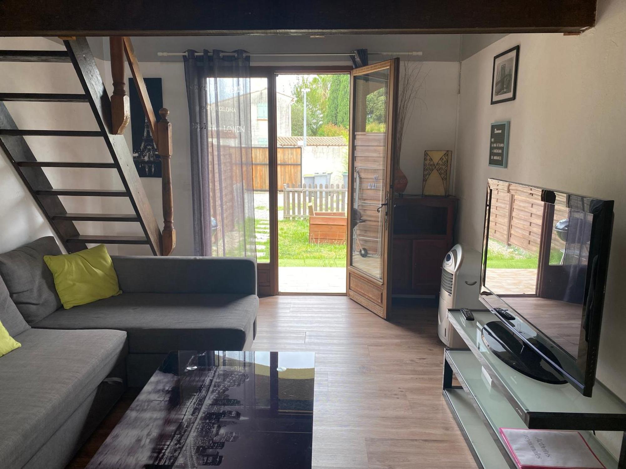 La Casa De Bianca Vila Teyran Exterior foto